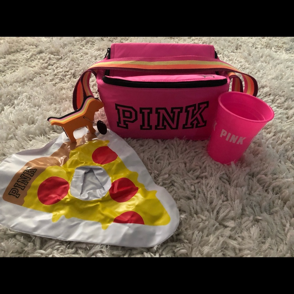 Pink pool set